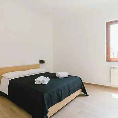 Pensjonat Ballaro' House *